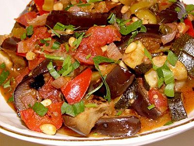 Аджапсандали (баклажаны тушеные с помидорами и перцем) Аджапсандали (баклажаны тушеные с помидорами и перцем)