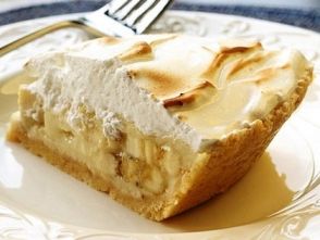 Банановый пирог с творогом и печеньем Банановый пирог с творогом и печеньем