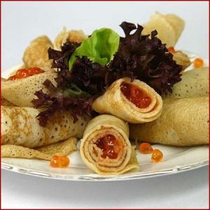 Блины с красной рыбой и икрой Блины с красной рыбой и икрой