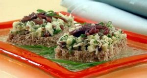 Бутерброды с анчоусами Бутерброды с анчоусами