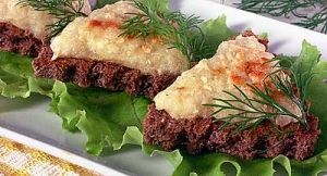 Бутерброды с брынзой и картофелем Бутерброды с брынзой и картофелем
