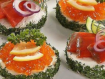 Бутерброды с рыбой и икрой Бутерброды с рыбой и икрой