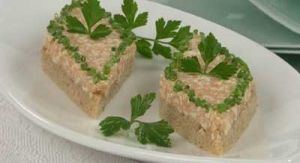 Бутерброды с сыром и паштетом Бутерброды с сыром и паштетом