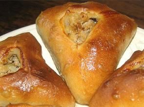 Cочные и вкусные расстегаи Cочные и вкусные расстегаи