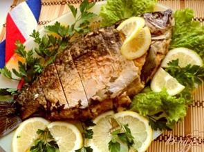 Фаршированный карп с соусом «Рыбный велюте» Фаршированный карп с соусом «Рыбный велюте»