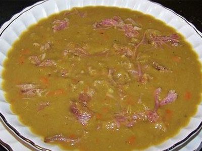 Гороховый суп с грудинкой Гороховый суп с грудинкой