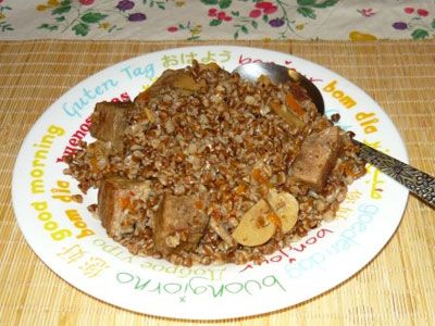 Гречка с мясом по-деревенски Гречка с мясом по-деревенски