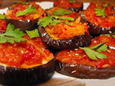 Имам баилди — баклажаны с рубленым мясом Имам баилди — баклажаны с рубленым мясом