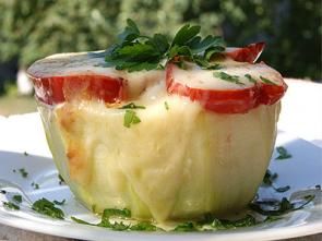 Кабачки фаршированные мясным фаршем с грибами в духовке Кабачки фаршированные мясным фаршем с грибами в духовке