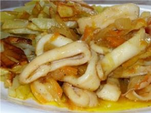 Кальмары с картошкой и чечевицей Кальмары с картошкой и чечевицей