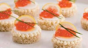 Канапе с икрой Канапе с икрой