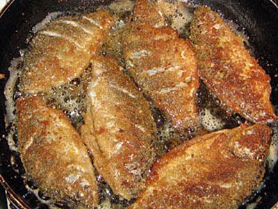 Карась, окунь жареные панированные Карась, окунь жареные панированные