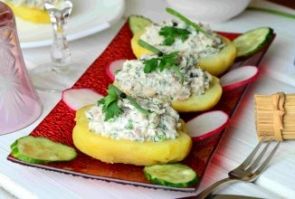 Картофельные лодочки с сельдью Картофельные лодочки с сельдью