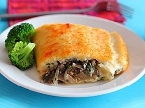 Картофельный рулет с грибами Картофельный рулет с грибами