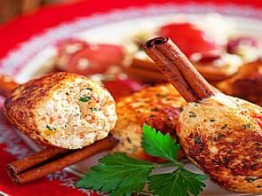 Котлеты из куриного филе на палочках корицы Котлеты из куриного филе на палочках корицы