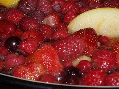 Крюшон из дыни и клубники Крюшон из дыни и клубники