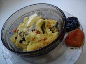 Кукурузная каша с черносливом и курагой Кукурузная каша с черносливом и курагой