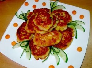 Кукурузные оладьи с курочкой Кукурузные оладьи с курочкой