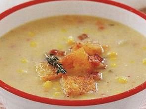 Кукурузный суп с сухариками Кукурузный суп с сухариками