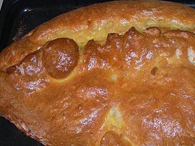 Кулебяка с рыбой, сыром и яйцом Кулебяка с рыбой, сыром и яйцом