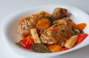 Куриное фрикасе по-французски Куриное фрикасе по-французски