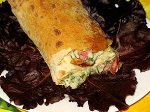 Лаваш с колбасой и сыром Лаваш с колбасой и сыром