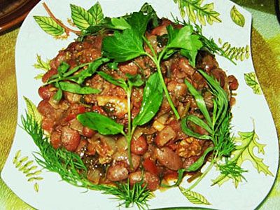 Лобио с маслом и яйцами Лобио с маслом и яйцами