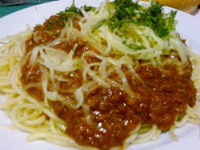 Макароны с соусом «Болоньез» Макароны с соусом «Болоньез»