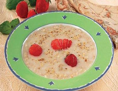 Молочный суп с земляникой Молочный суп с земляникой