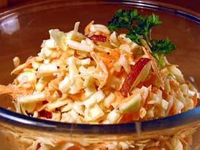 Морковно яблочный салат Морковно яблочный салат