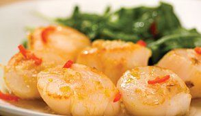 Морские гребешки с брокколи