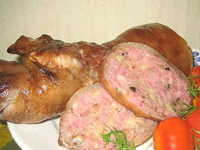 Ножка свиная фаршированная Ножка свиная фаршированная