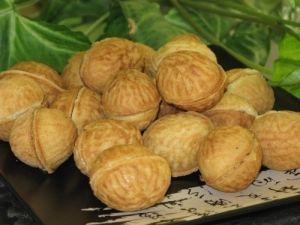 Орешки со сгущенным молоком Орешки со сгущенным молоком