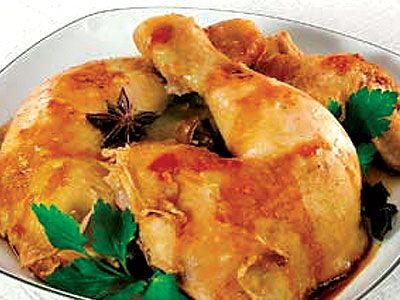 Отварная курица в соевом соусе Отварная курица в соевом соусе