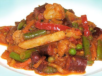 Овощное рагу с охотничьими колбасками Овощное рагу с охотничьими колбасками