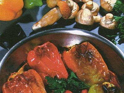 Перец, фаршированный рисом и грибами Перец, фаршированный рисом и грибами