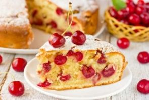 Пирог с черешней Пирог с черешней