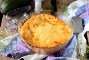 Пирог с кабачками и луком Пирог с кабачками и луком