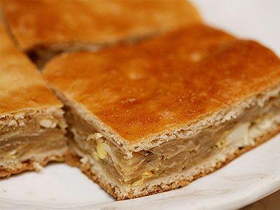 Пирог с квашеной капустой Пирог с квашеной капустой