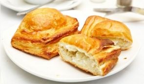 Пирожки с рисом, креветками и рыбой Пирожки с рисом, креветками и рыбой