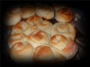 Плюшки с сахаром Плюшки с сахаром