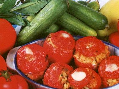 Помидоры фаршированные рисом и яйцом Помидоры фаршированные рисом и яйцом