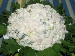 Салат из кальмаров с огурцом Салат из кальмаров с огурцом