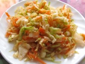 Салат из капусты с морковью Салат из капусты с морковью