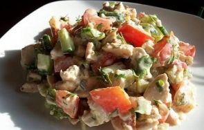 Салат из копченого сыра с овощами Салат из копченого сыра с овощами