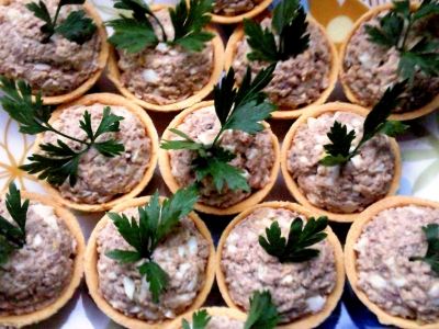 Салат из печени трески Салат из печени трески