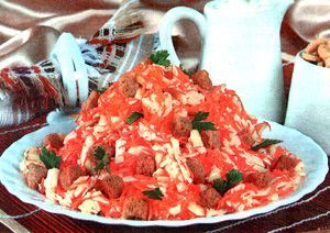 Салат Кириешки с сыром Салат Кириешки с сыром