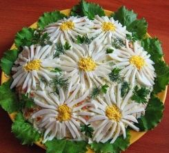 Салат "Ромашковое поле" Салат "Ромашковое поле"