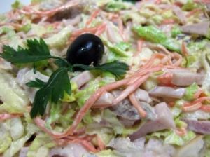 Салат с капустой и корейской морковкой Салат с капустой и корейской морковкой