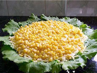 Салат с омлетом и языком Салат с омлетом и языком